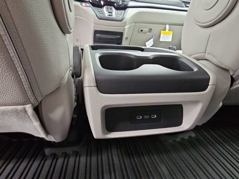 New 2026 Honda Odyssey EX-L image 32