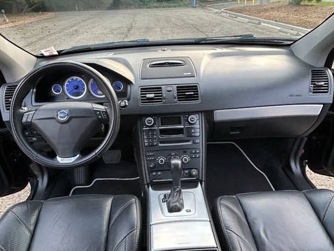 Used 2014 Volvo XC90 3.2 R-Design FWD image 41
