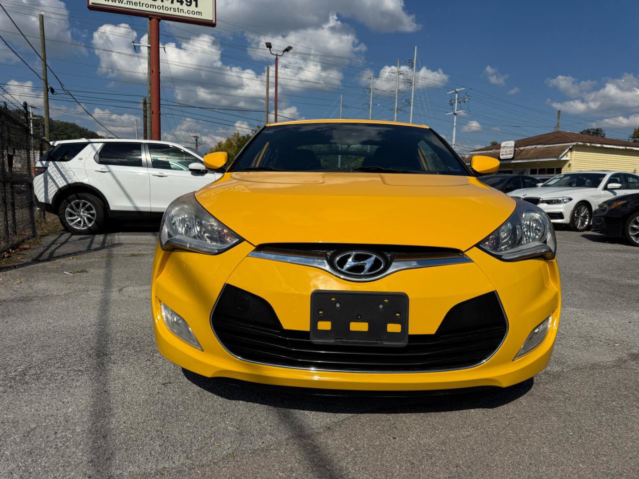 Used 2016 Hyundai Veloster w/ Option Group 03 FWD image 4