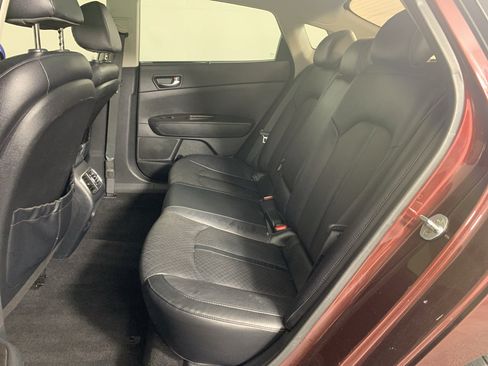 Used 2016 Kia Optima EX w/ Premium Package FWD image 33