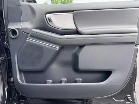 New 2026 Ford Expedition Active AWD/4WD image 28