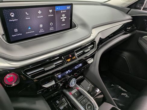 Used 2023 Acura MDX SH-AWD w/ Technology Package image 10