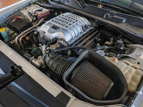 Used 2020 Dodge Challenger SRT Hellcat Redeye RWD image 11