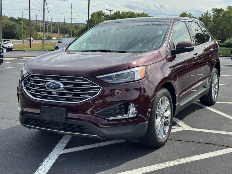 Used 2019 Ford Edge Titanium w/ Equipment Group 301A AWD/4WD image 8