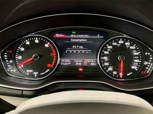 Used 2022 Audi Q5 2.0T Premium image 21