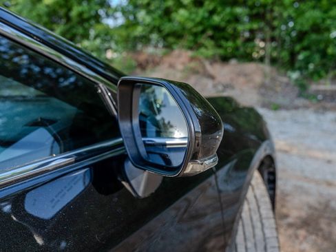 Used 2019 Toyota Avalon XSE FWD image 12