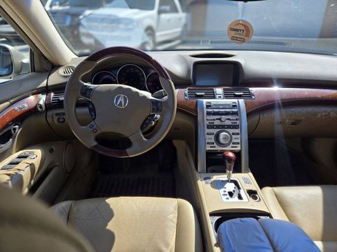 Used 2005 Acura RL AWD/4WD image 9