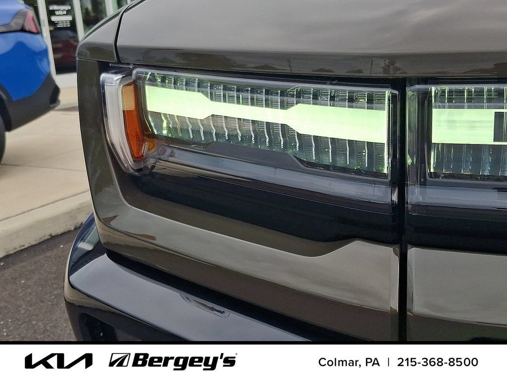 Used 2024 GMC Hummer EV 3X w/ LPO, Illumination Package AWD/4WD image 11
