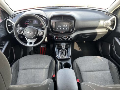 Used 2020 Kia Soul S image 13