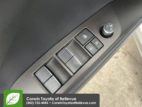Used 2023 Toyota Camry XSE image 11