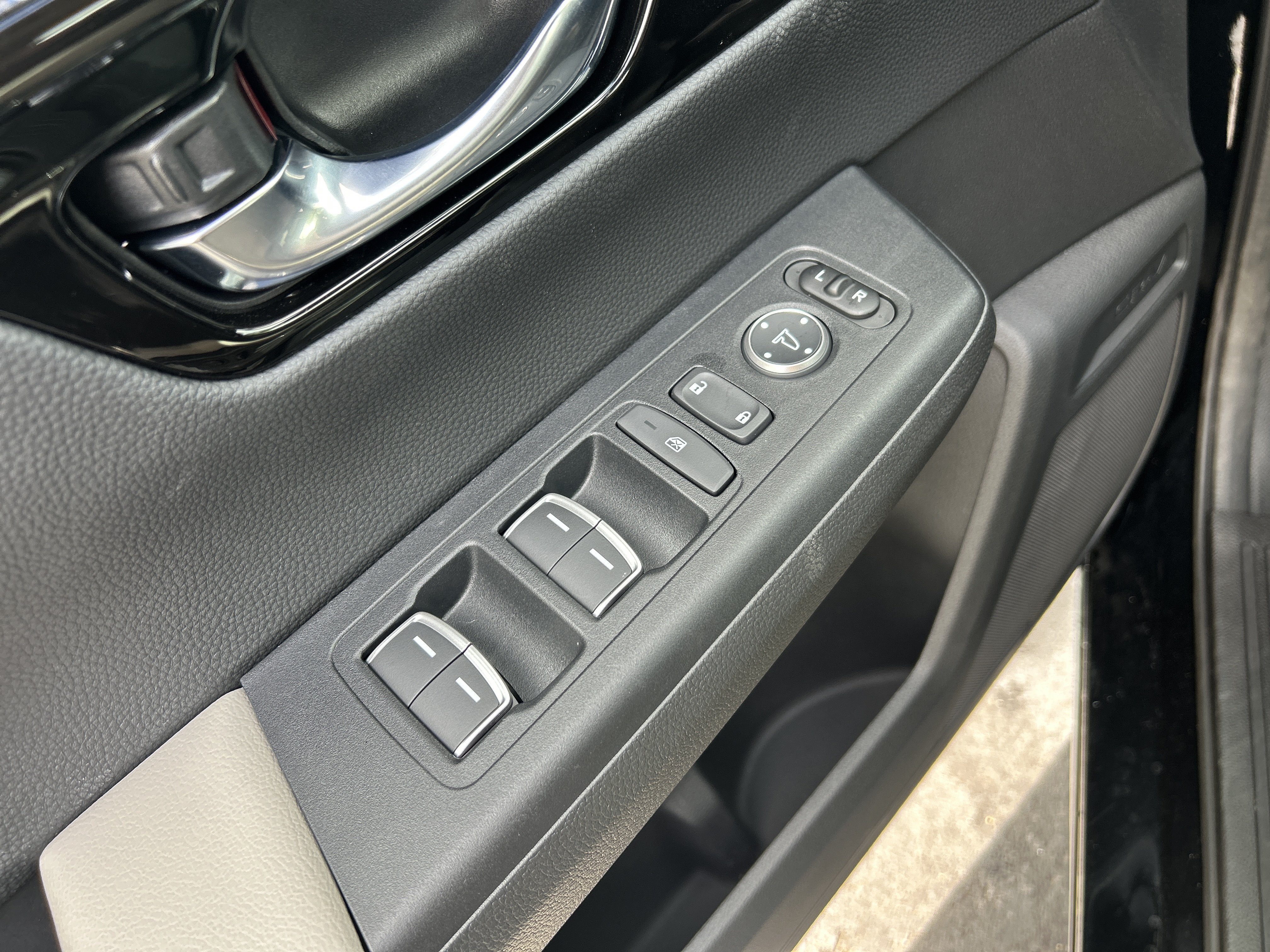 Certified 2026 Honda CR-V EX-L image 23