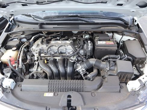 Used 2020 Toyota Corolla LE w/ Carpet Mat Package (TMS) FWD image 12