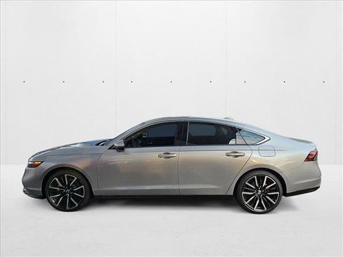 New 2025 Honda Accord Touring image 5