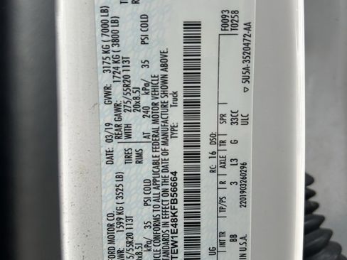 Used 2019 Ford F150 Platinum w/ Equipment Group 701A Luxury image 12