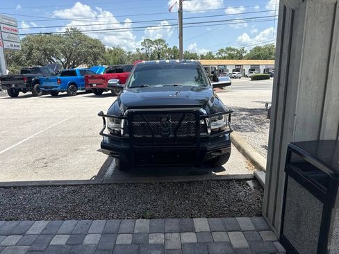 Certified 2018 RAM 3500 Laramie AWD/4WD image 2