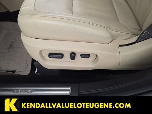 Used 2019 Ford Flex Limited w/ Equipment Group 303A AWD/4WD image 18