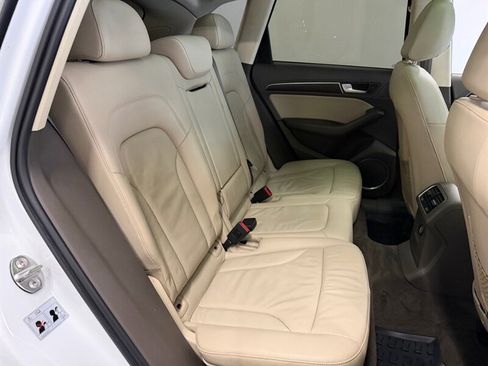 Used 2017 Audi Q5 2.0T Premium Plus w/ Technology Package image 32