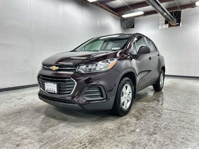 Used 2022 Chevrolet Trax LS w/ Tint and Cruise Package