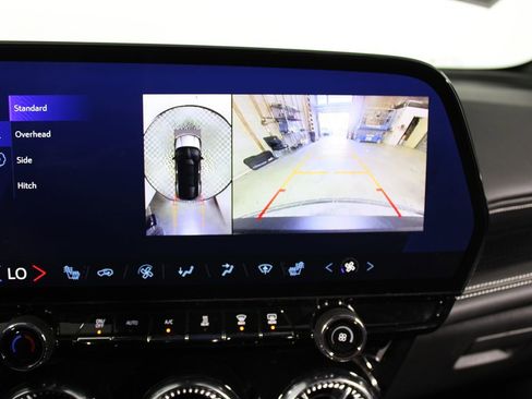 Used 2024 Chevrolet Blazer EV LT image 16