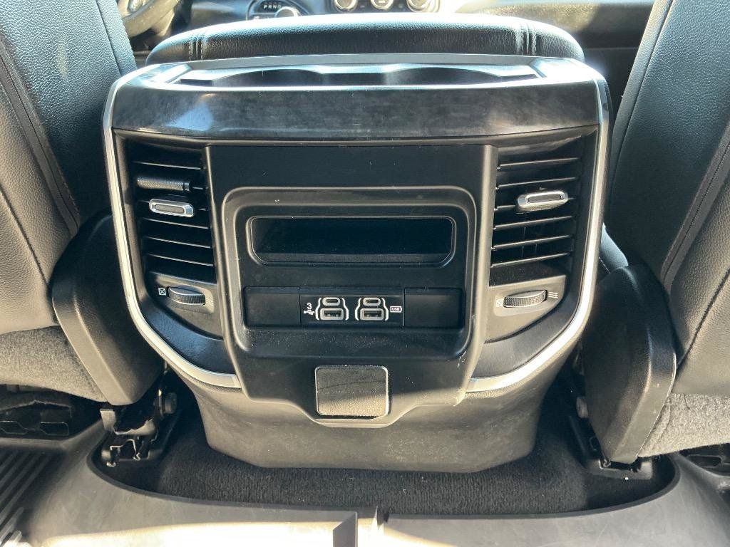 Used 2019 RAM 1500 Big Horn AWD/4WD image 12