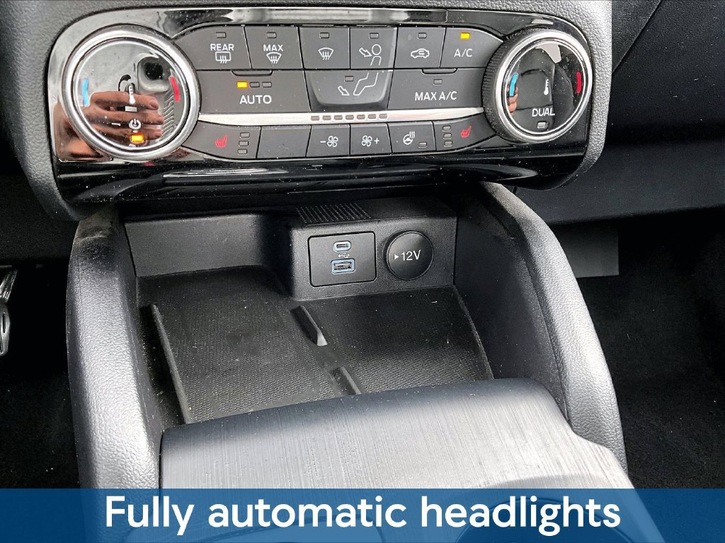 Used 2022 Ford Escape SEL w/ Technology Package AWD/4WD image 21