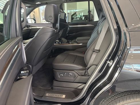 Used 2026 Cadillac Escalade Platinum Sport image 14