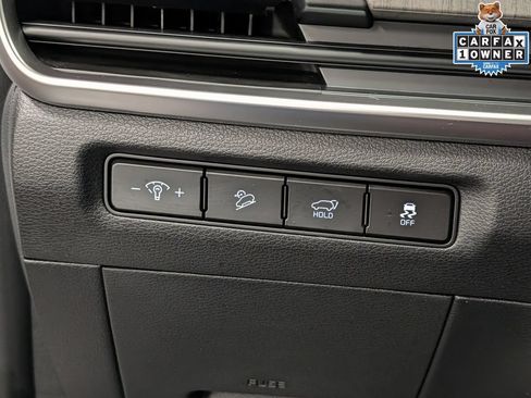 Certified 2024 Kia Telluride EX w/ EX Captain's Chair Package AWD/4WD image 21