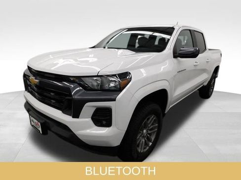Used 2023 Chevrolet Colorado LT w/ LT Convenience Package II image 5