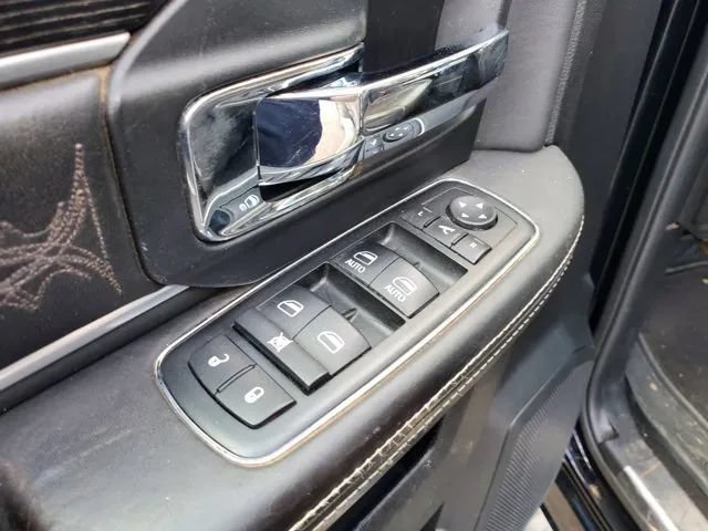 Used 2014 RAM 2500 Limited AWD/4WD image 17
