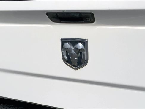 Used 2012 RAM 1500 Lone Star w/ Remote Start & Security Group RWD image 26