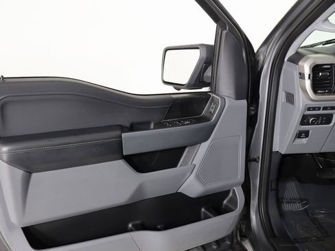 Used 2021 Ford F150 XLT w/ Equipment Group 302A High image 17