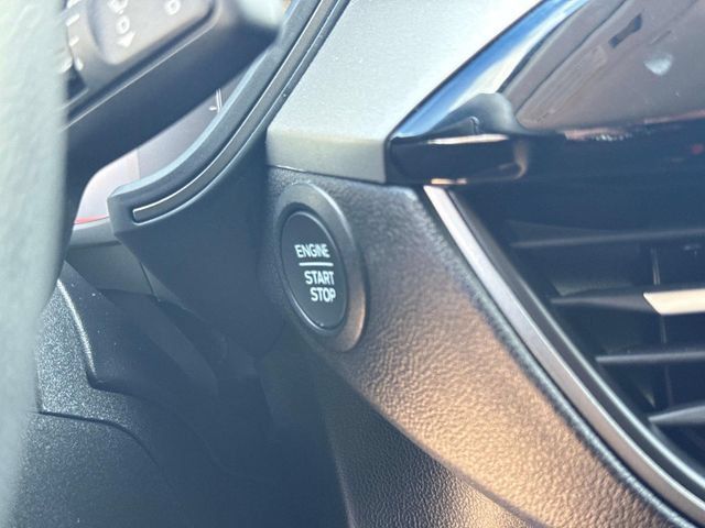Used 2025 Ford Escape Active FWD image 29