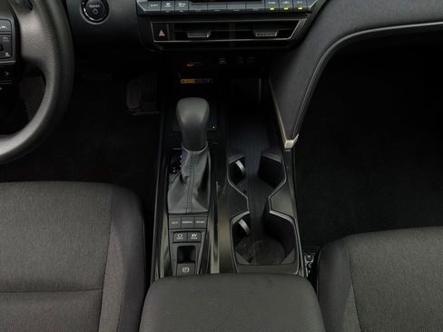 Used 2025 Toyota Camry LE FWD image 14