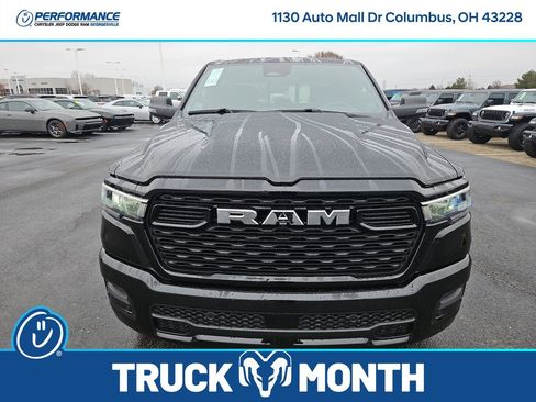 New 2026 RAM 1500 4x4 Crew Cab image 3