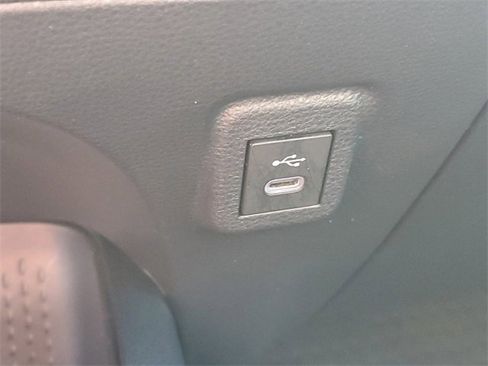 Used 2024 Toyota Corolla LE image 32