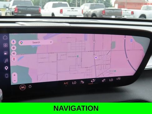 Used 2026 Buick Enclave Preferred AWD/4WD image 6