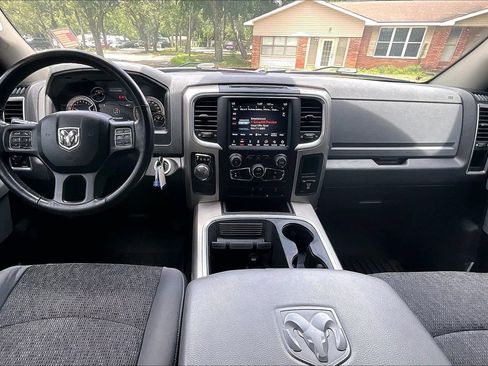 Used 2019 RAM 1500 Warlock RWD image 7