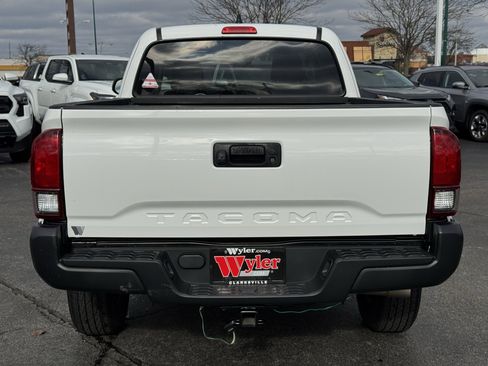 Used 2023 Toyota Tacoma SR image 19