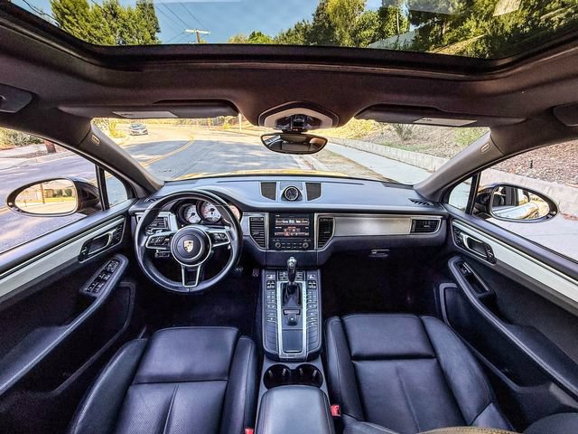 Used 2017 Porsche Macan S AWD/4WD image 8