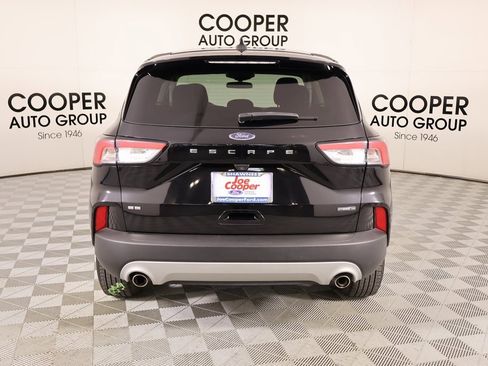 Used 2021 Ford Escape SE image 20