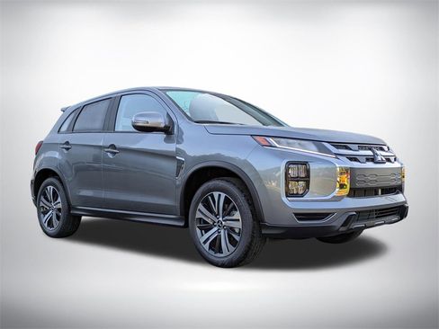 New 2025 Mitsubishi Outlander Sport SE image 2