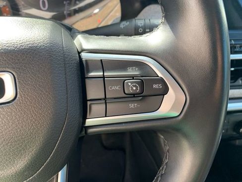 Used 2022 Jeep Compass Latitude image 24