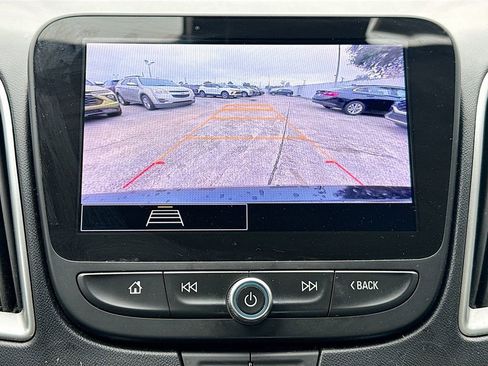 Used 2024 Chevrolet Malibu LT image 13