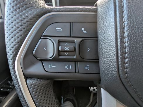 Used 2024 Toyota Tacoma TRD Off-Road image 29