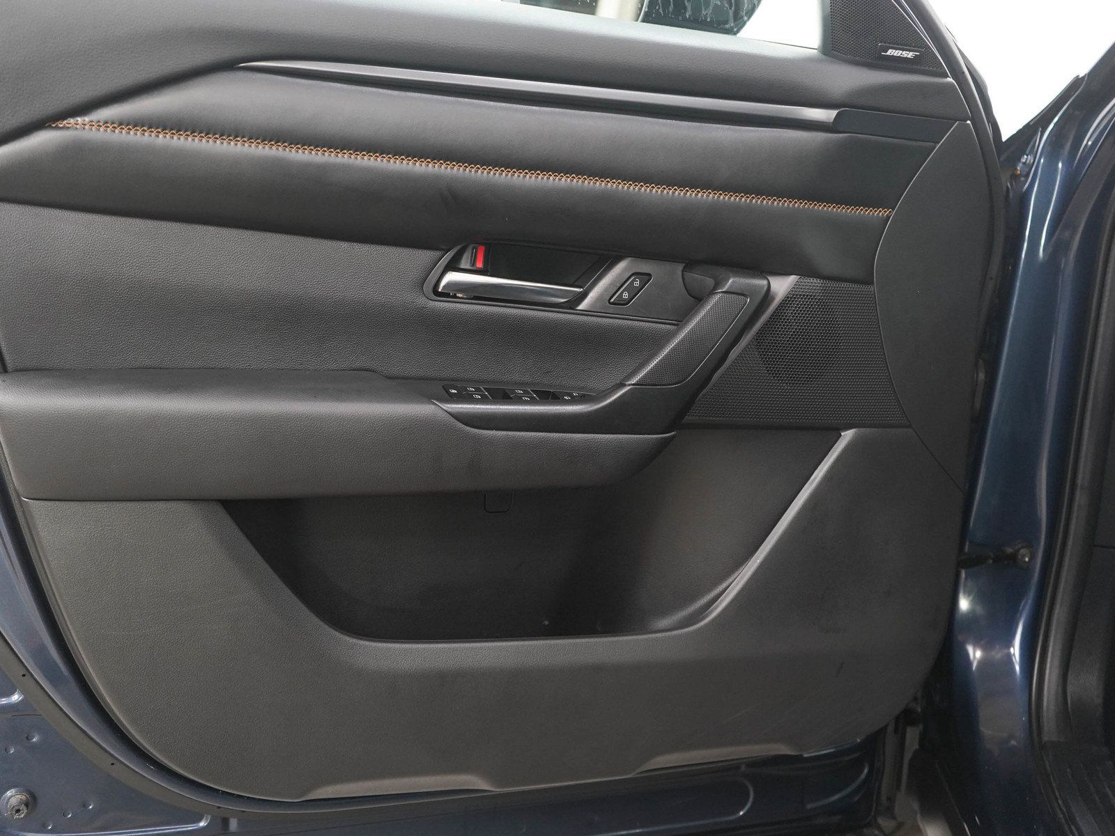 Used 2024 MAZDA CX-50 AWD 2.5 S w/ Cargo Package image 19