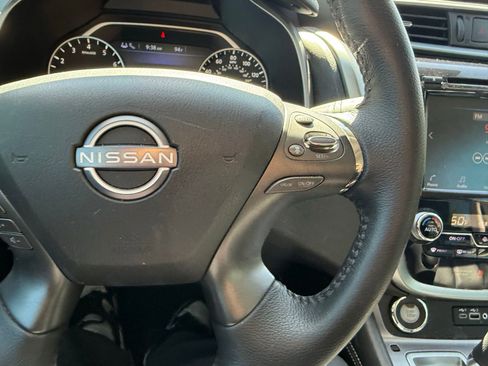 Certified 2024 Nissan Murano SV w/ Cargo Package FWD image 19