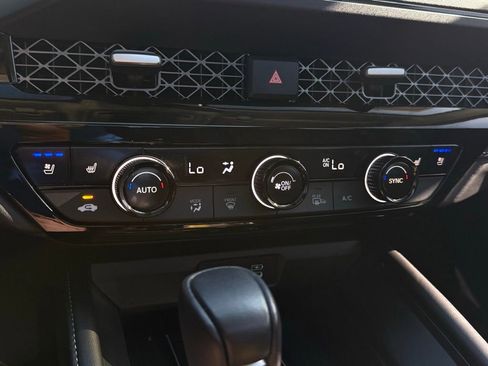 Used 2023 Honda Accord Touring image 17