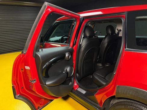 Used 2015 MINI Cooper S image 16