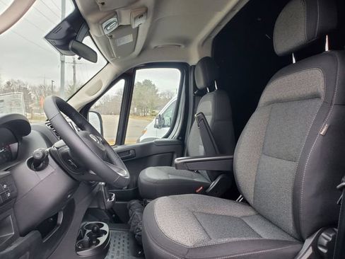 New 2026 RAM ProMaster 2500 w/ Cold Weather Group FWD image 11