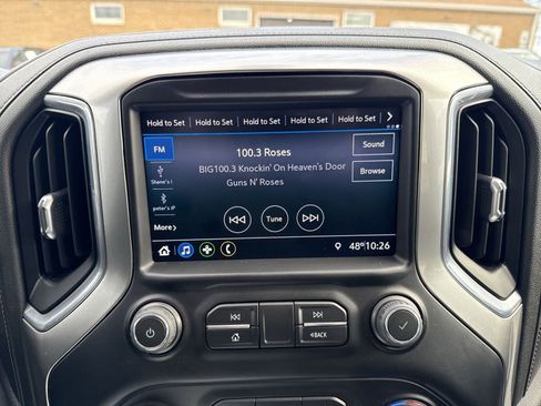 Used 2021 Chevrolet Silverado 1500 LT Trail Boss w/ Bed Protection Package image 16